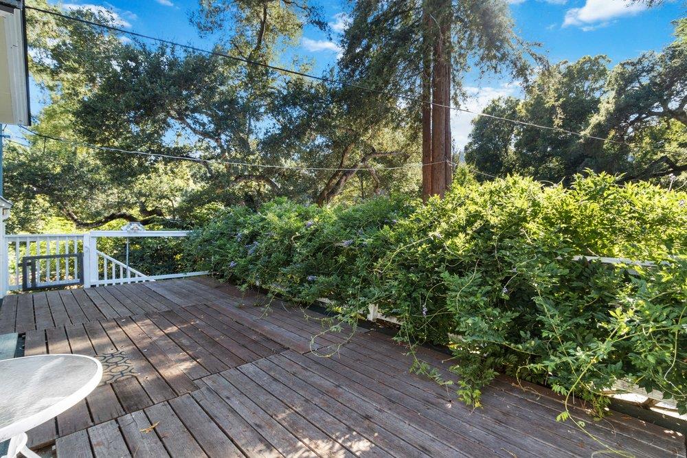 9540 Love Creek RD