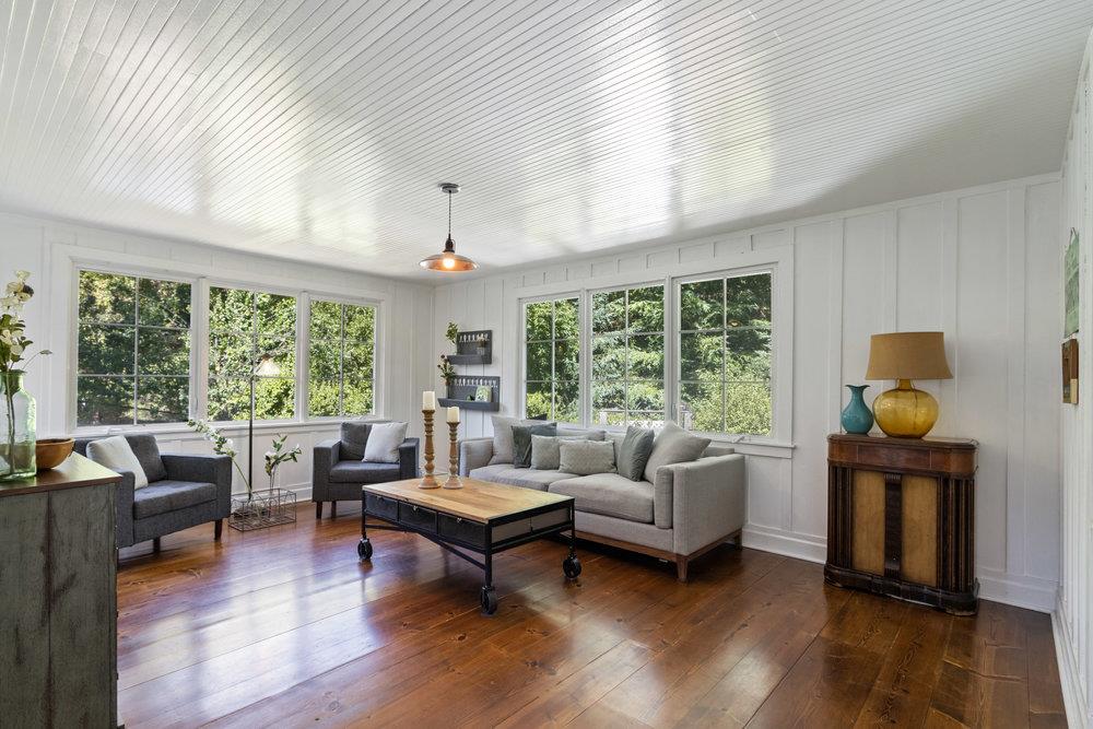 9540 Love Creek RD