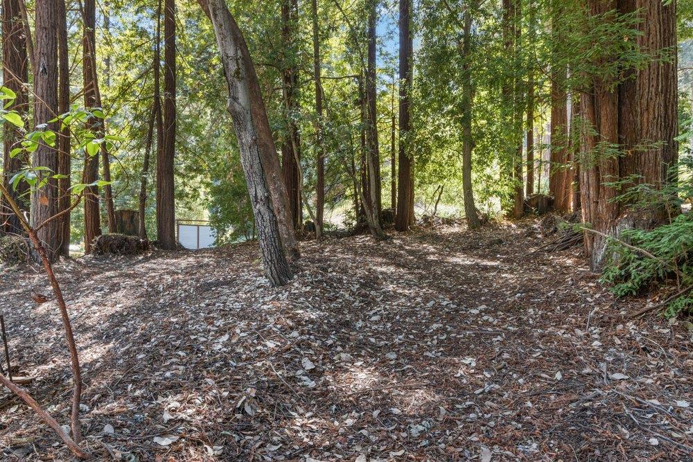 1830 Lakeside DR