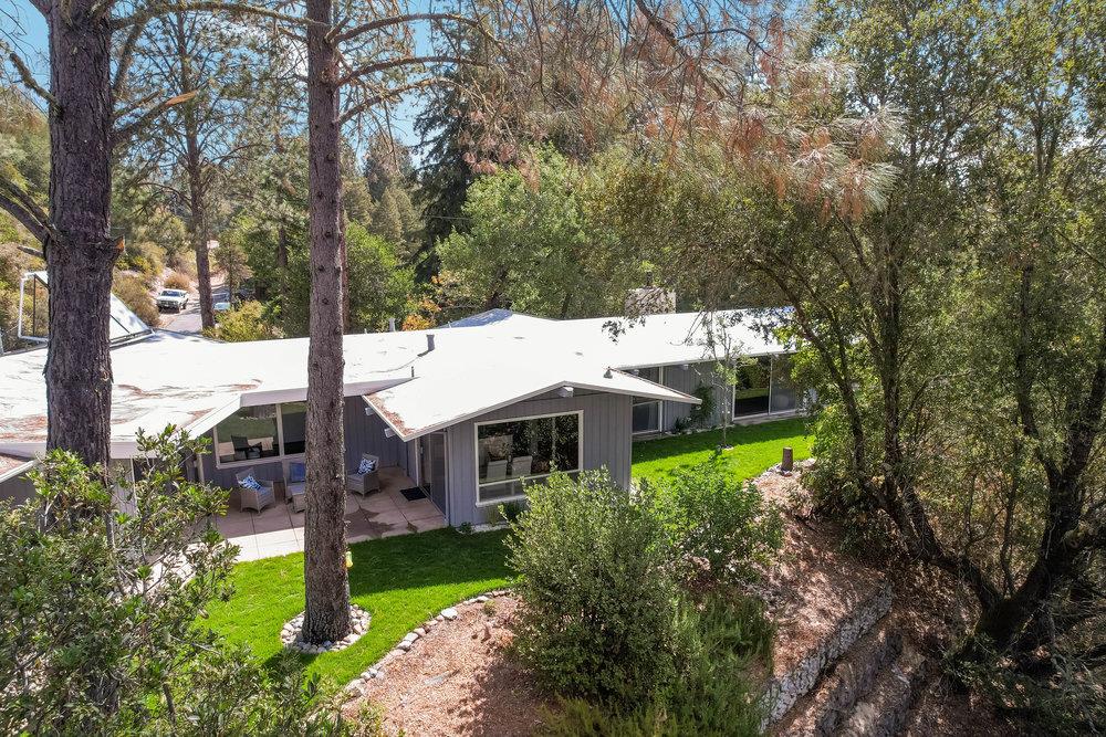 1960 Pinecrest DR