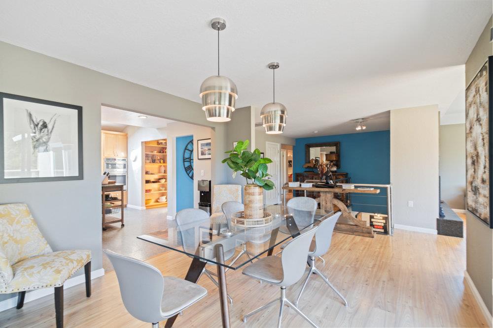 225 Esmeralda DR