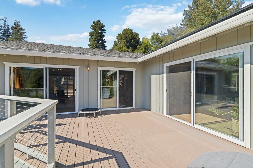 225 Esmeralda DR