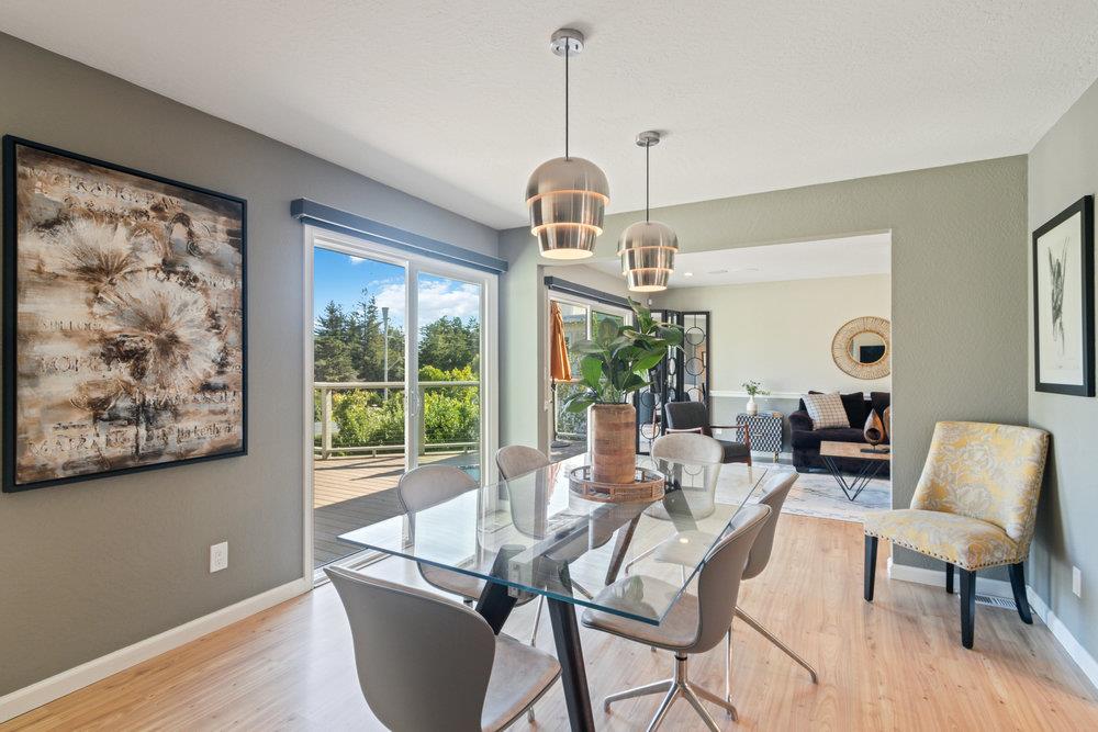 225 Esmeralda DR