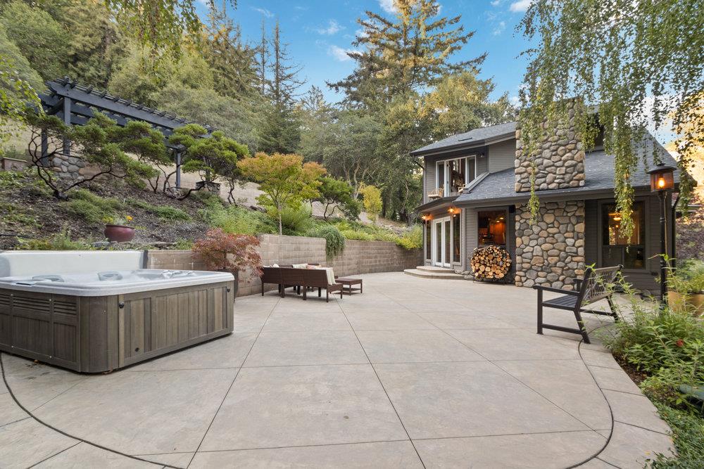 2161 La Madrona DR