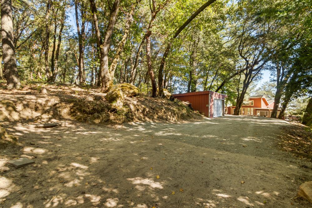 19156 Old Vineyard RD