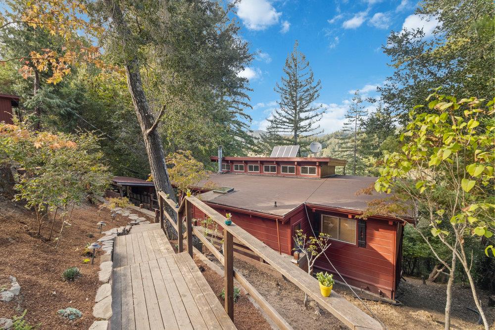 599 Blue Ridge DR