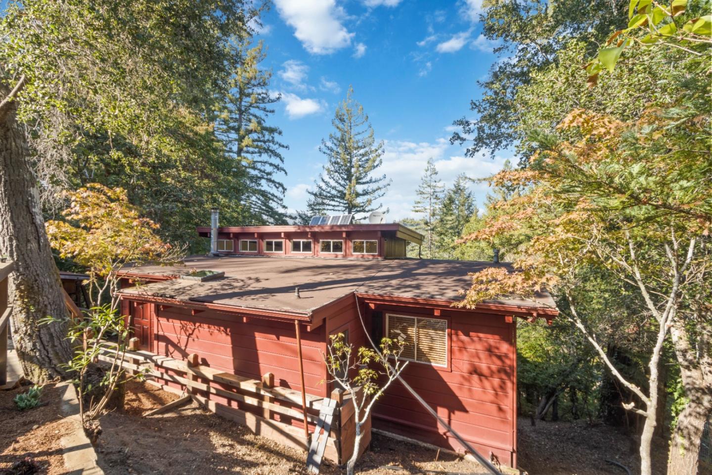 599 Blue Ridge DR