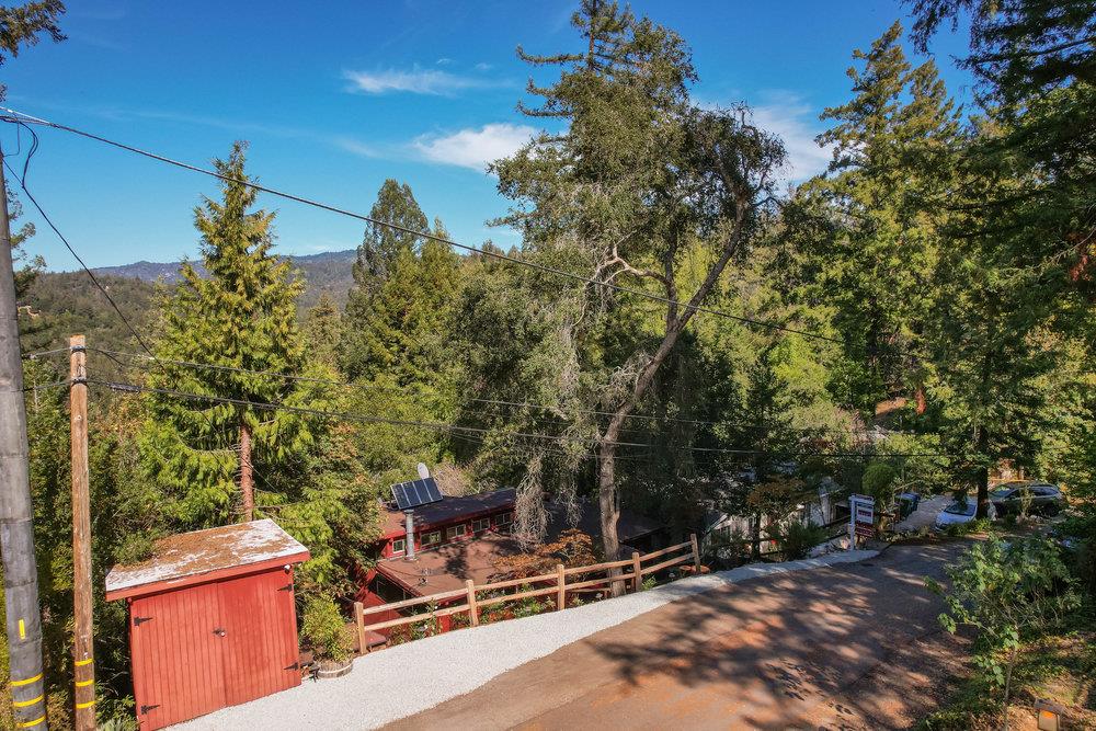 599 Blue Ridge DR