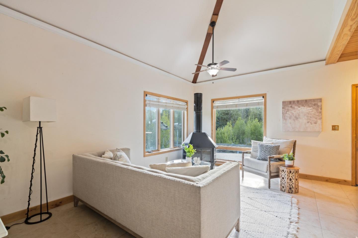 222 Timberwood RD