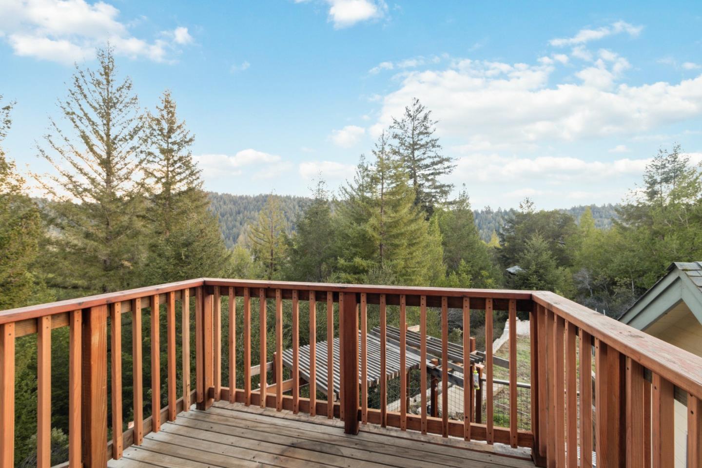 222 Timberwood RD