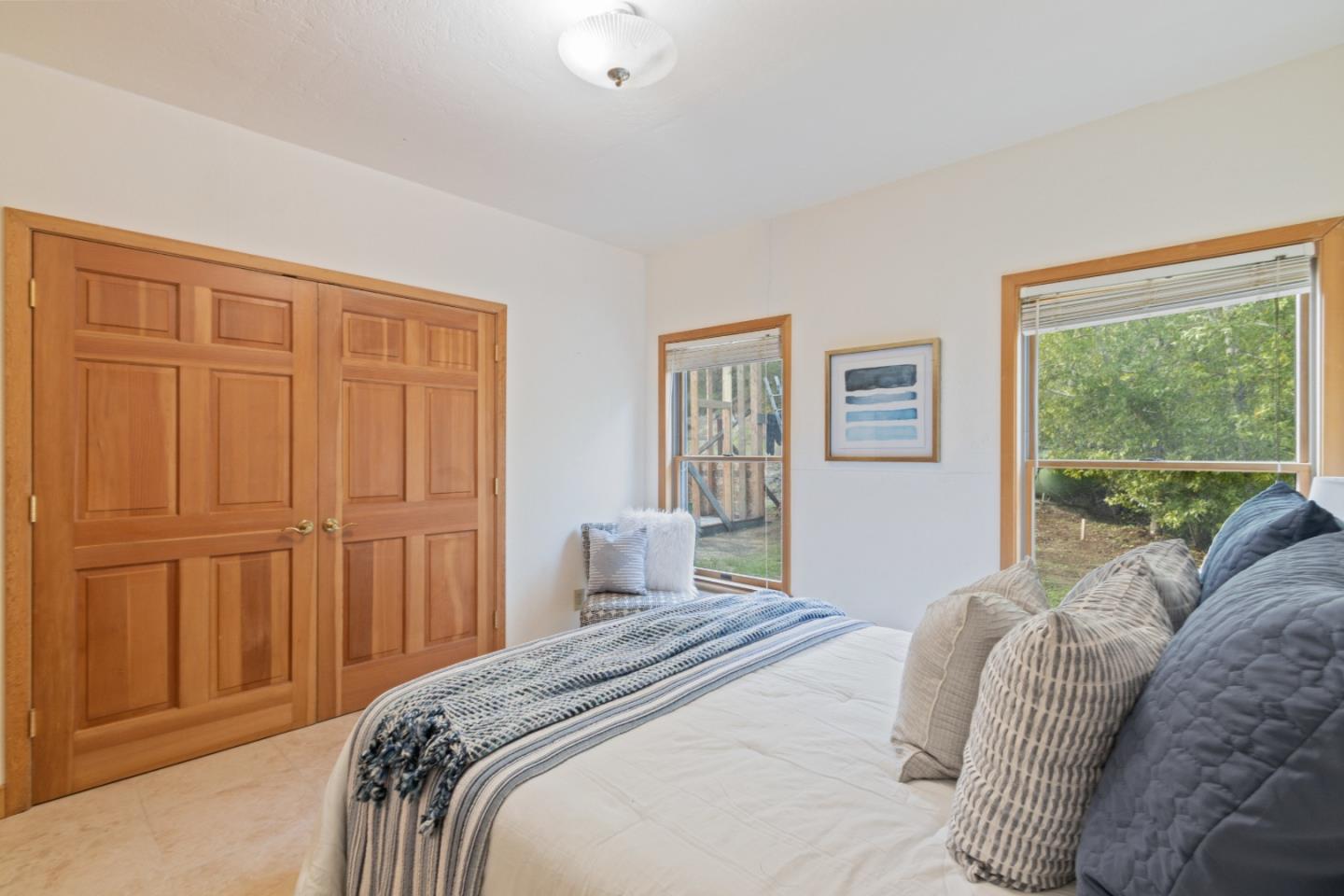 222 Timberwood RD