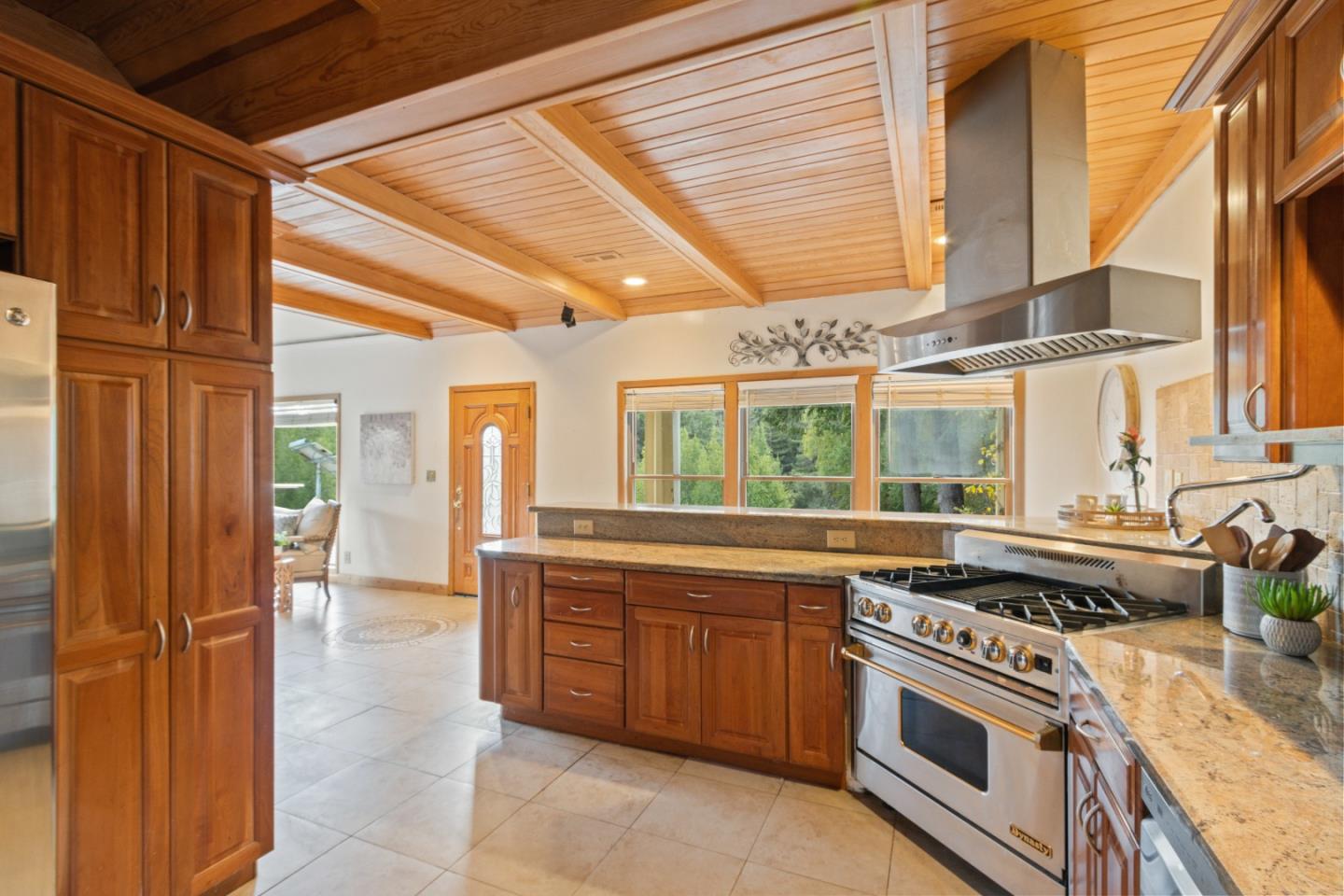 222 Timberwood RD