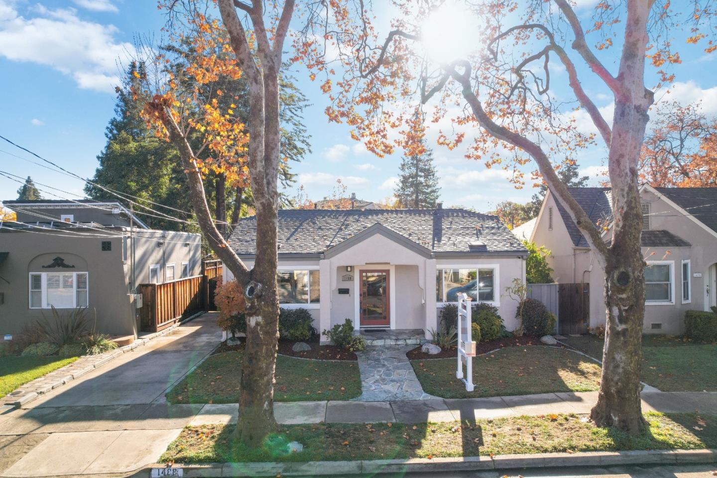 1488 Sierra AVE