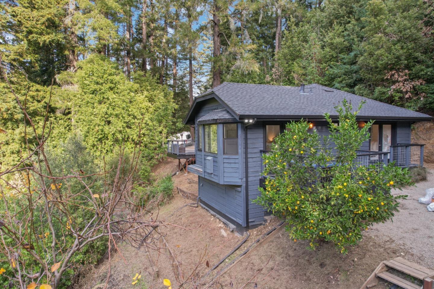 2165 Upper Scenic DR
