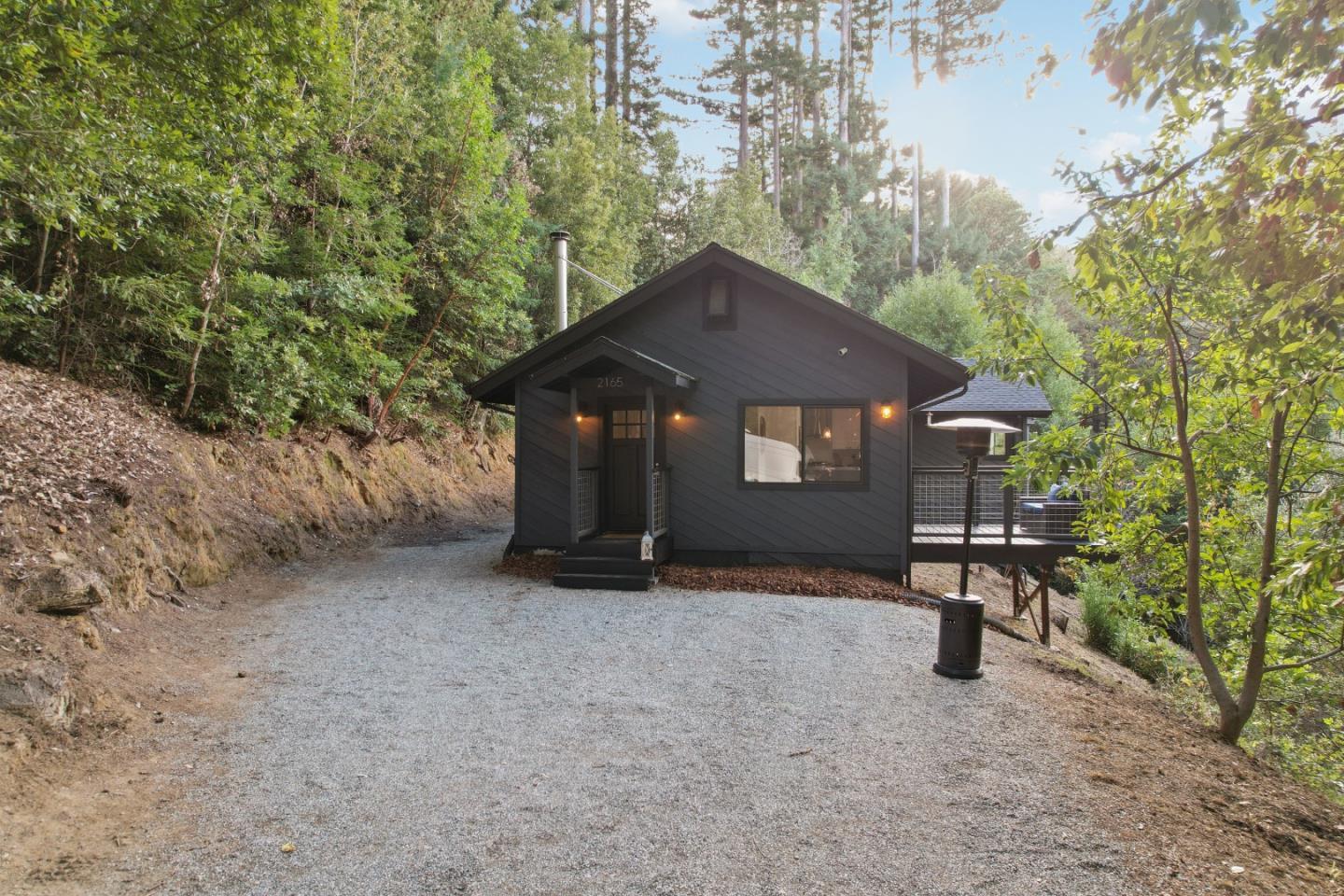 2165 Upper Scenic DR