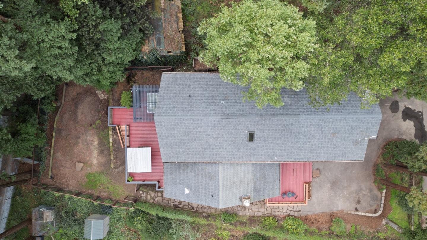 207 Hillside AVE