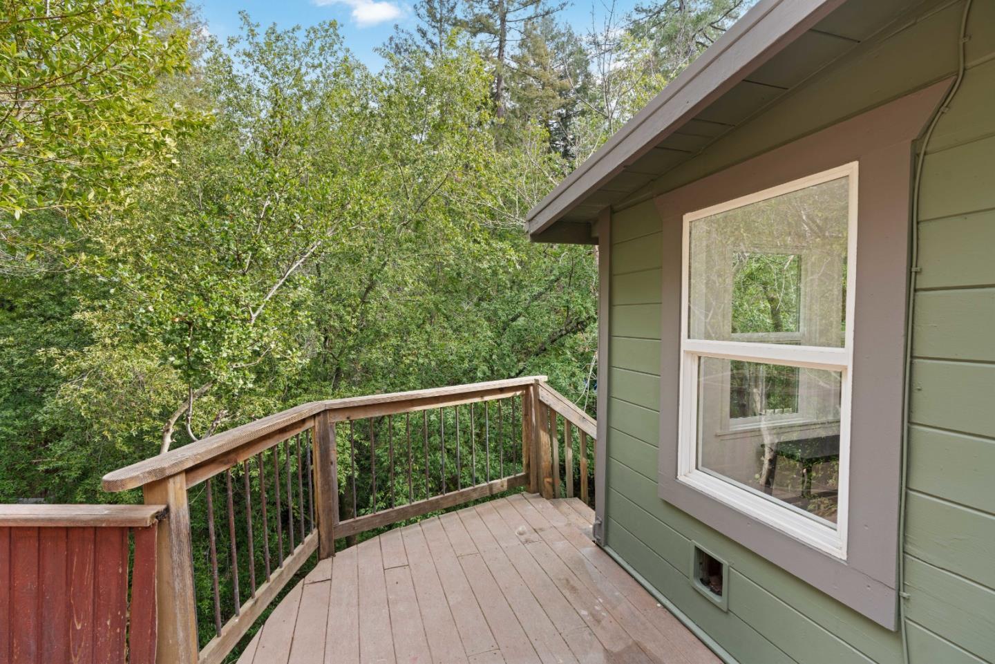 430 Creekside WAY
