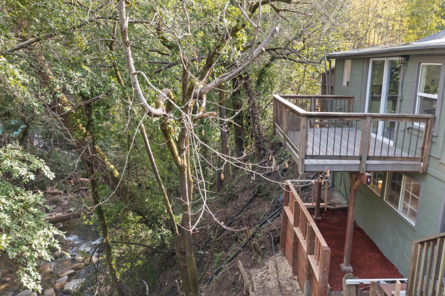 430 Creekside WAY