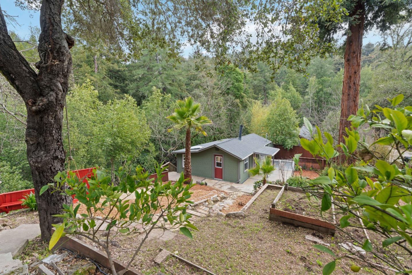 430 Creekside WAY