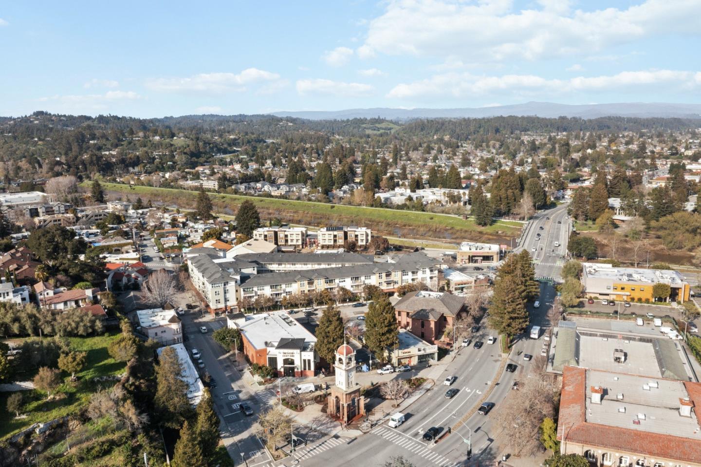 2030 N Pacific 236