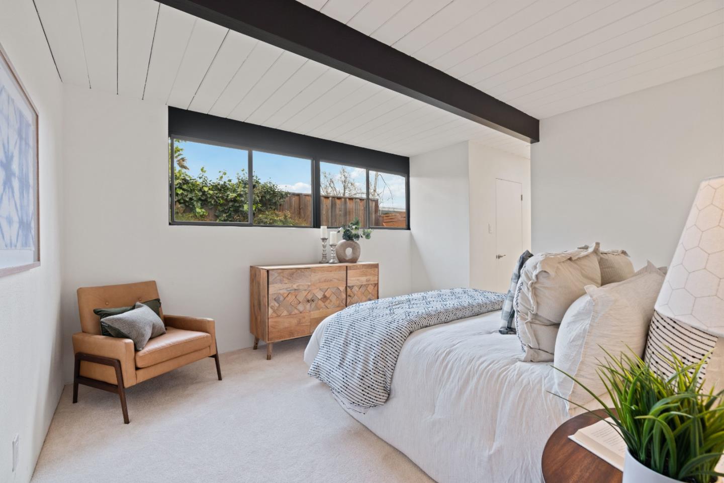 2285 Fairglen DR