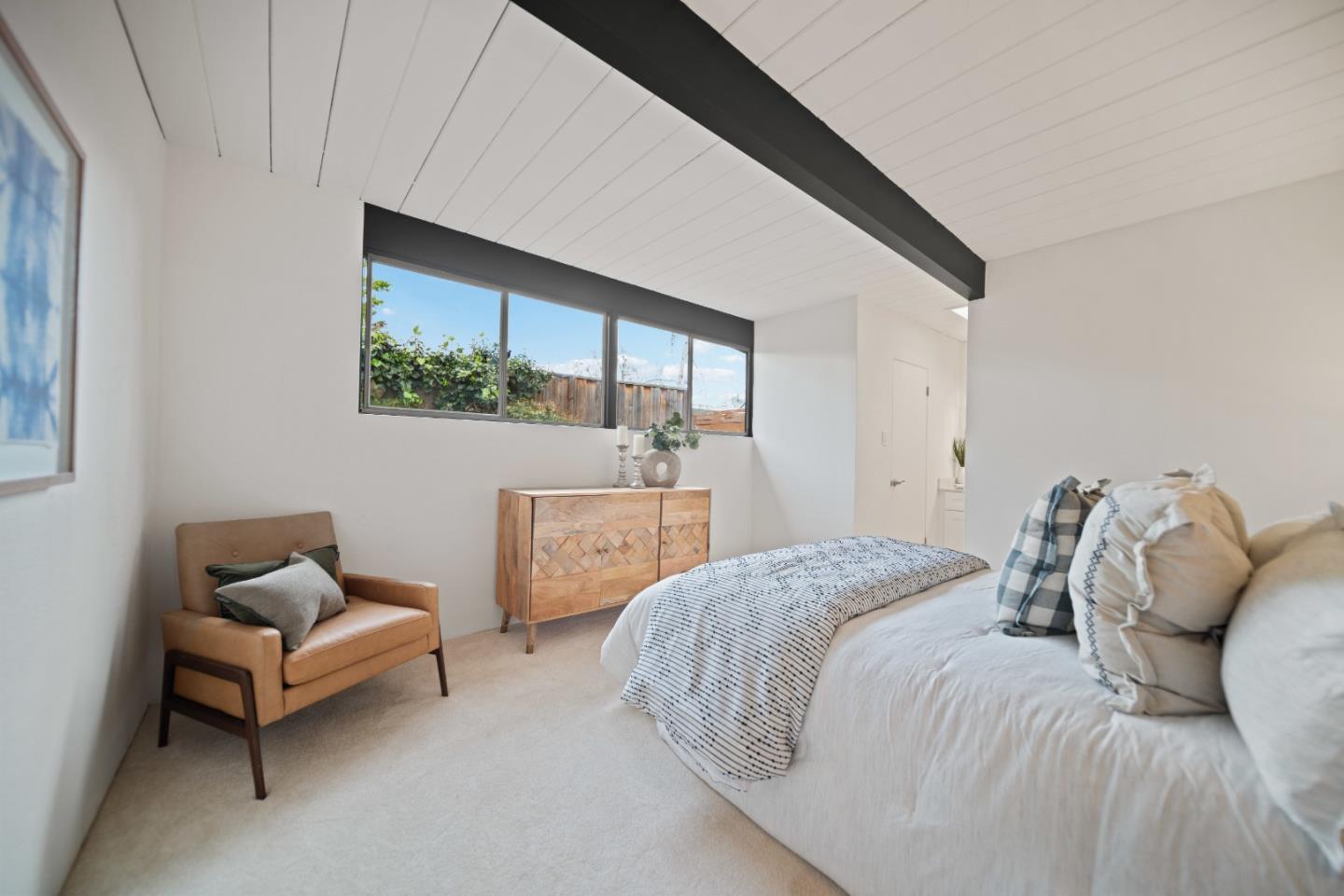 2285 Fairglen DR