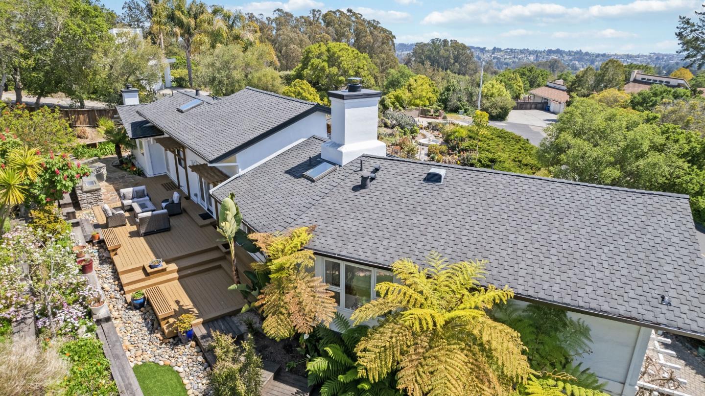 1 Kite Hill RD