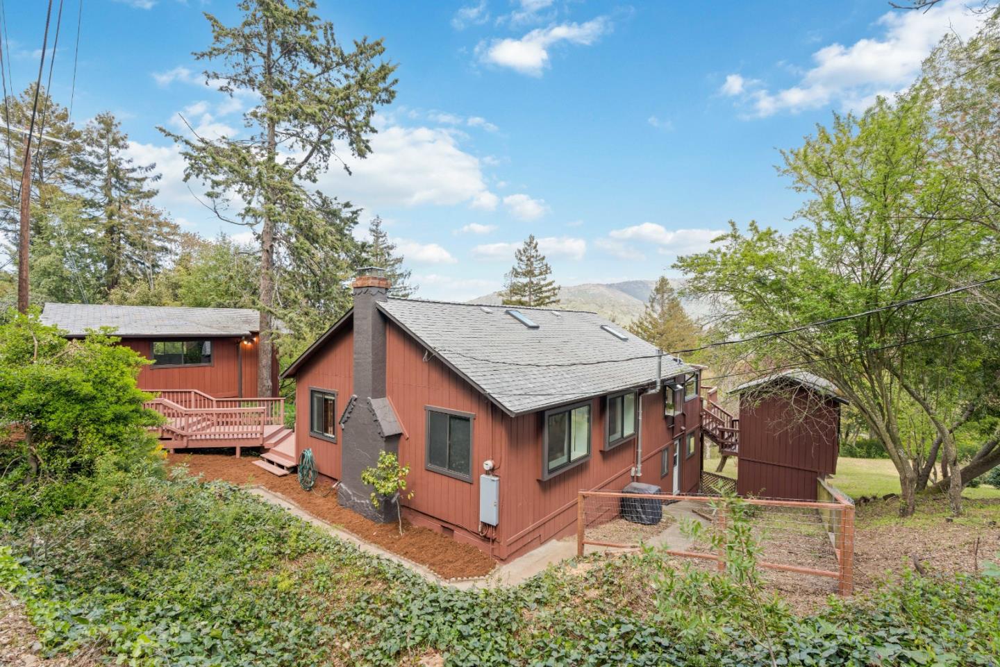 21492 Mary Alice WAY