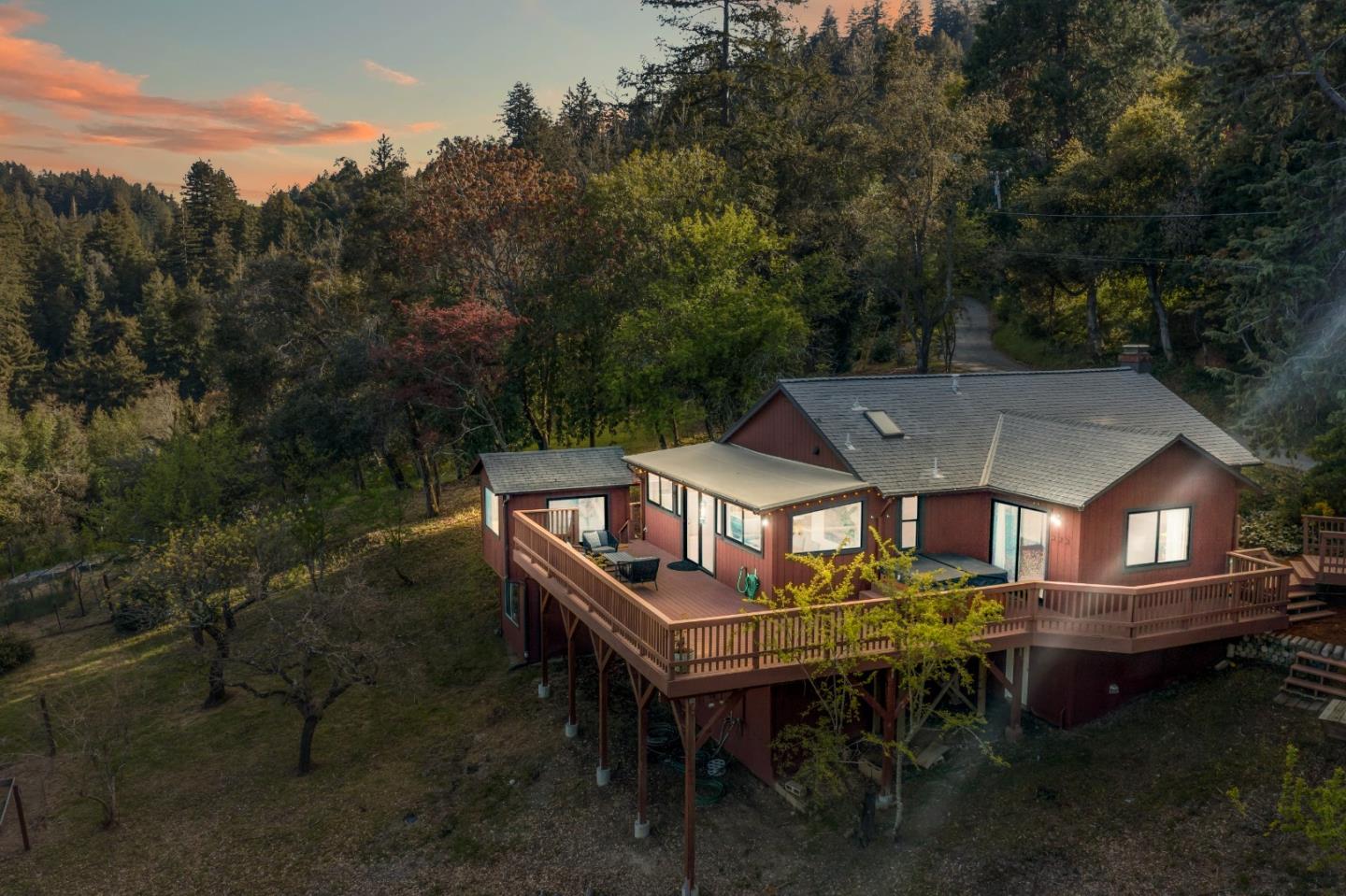 21492 Mary Alice WAY