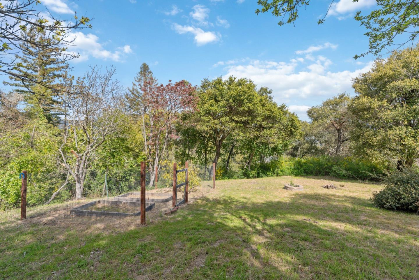 21492 Mary Alice WAY