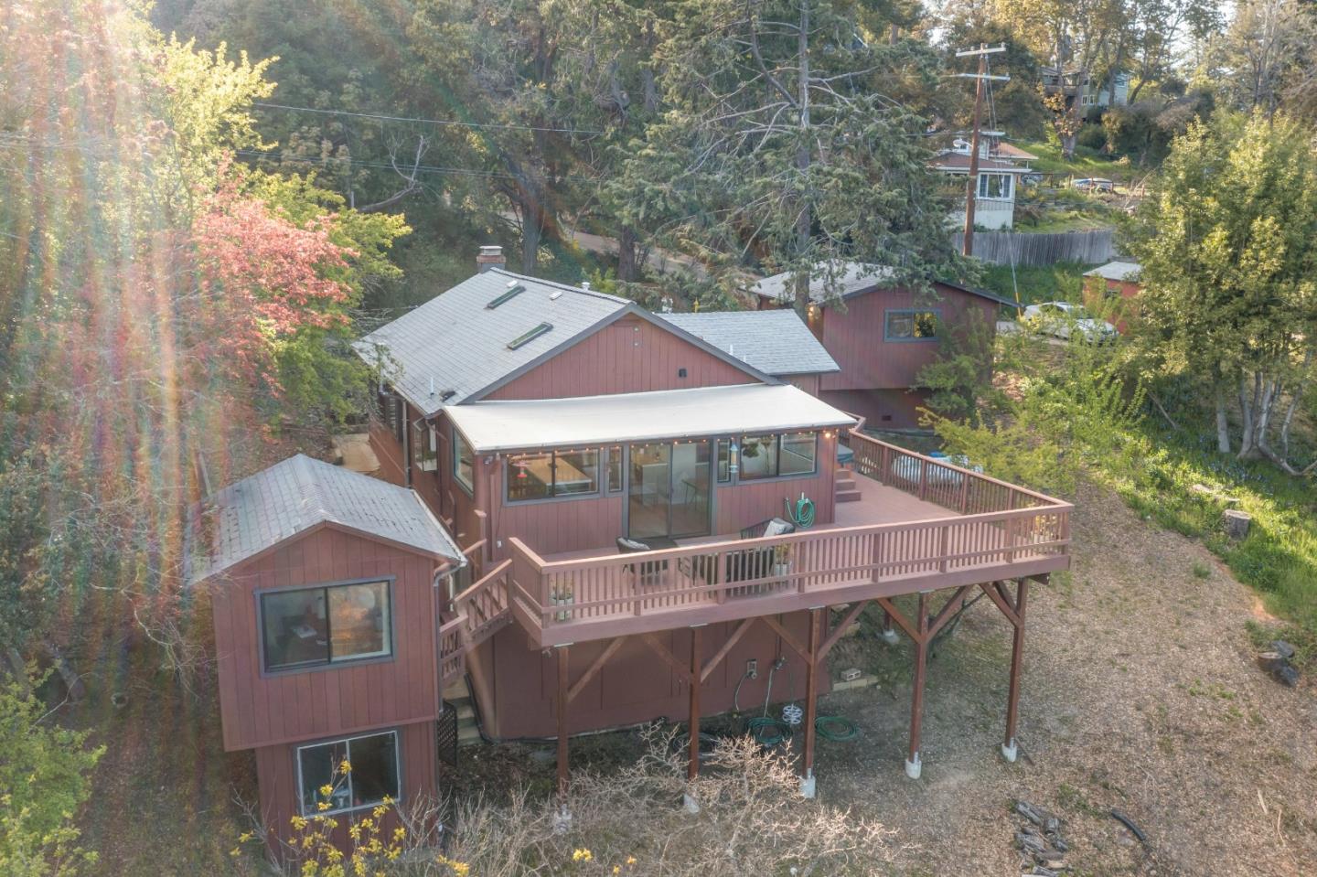21492 Mary Alice WAY