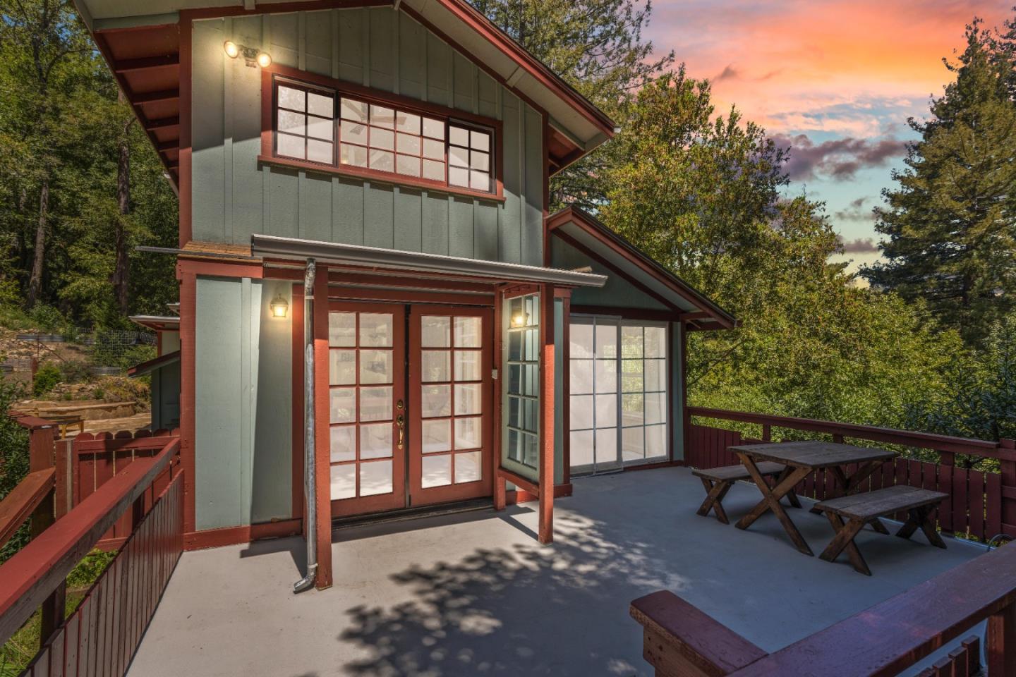9913 Alba RD