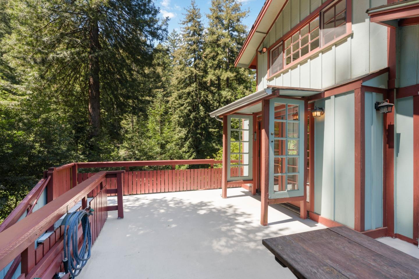 9913 Alba RD