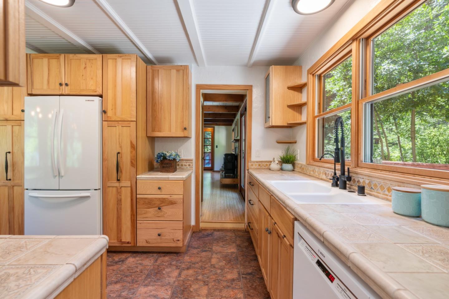 9913 Alba RD