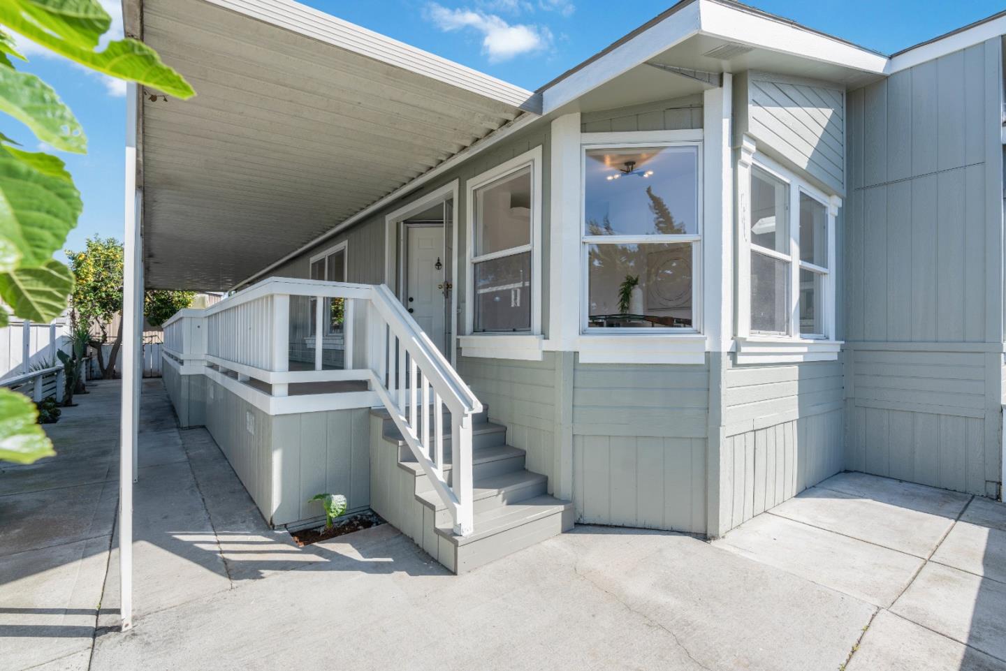 2151 Oakland RD 176