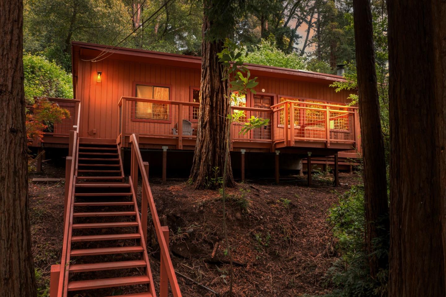 258 Ridge DR