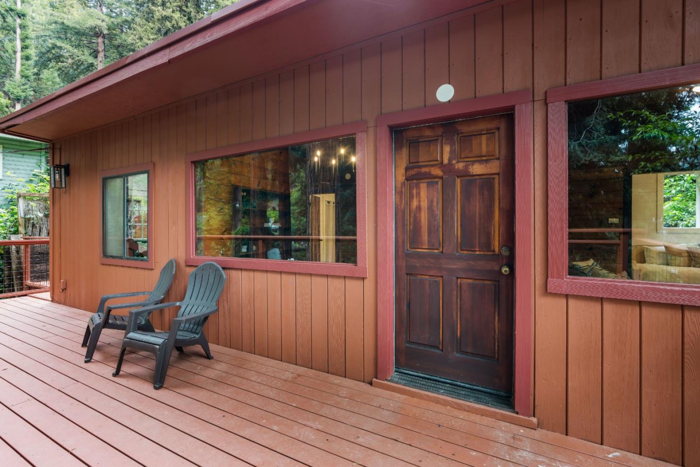 258 Ridge DR