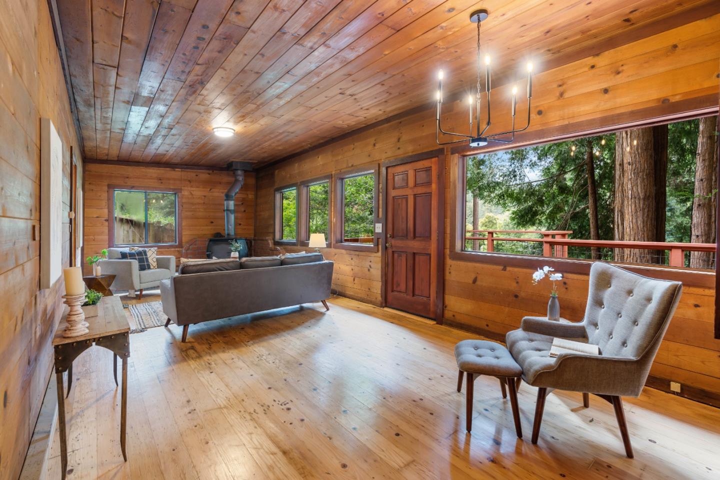 258 Ridge DR