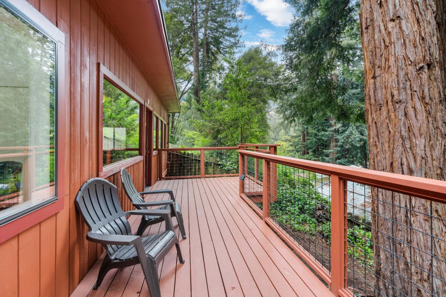 258 Ridge DR