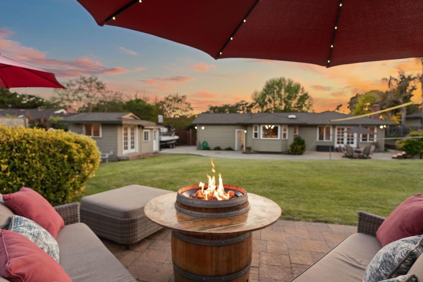 2732 Estates DR