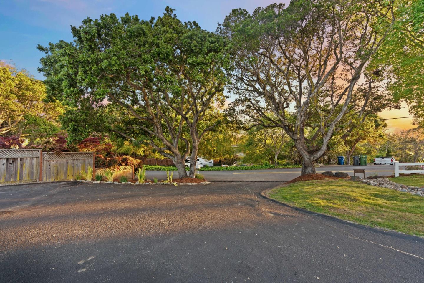 2732 Estates DR