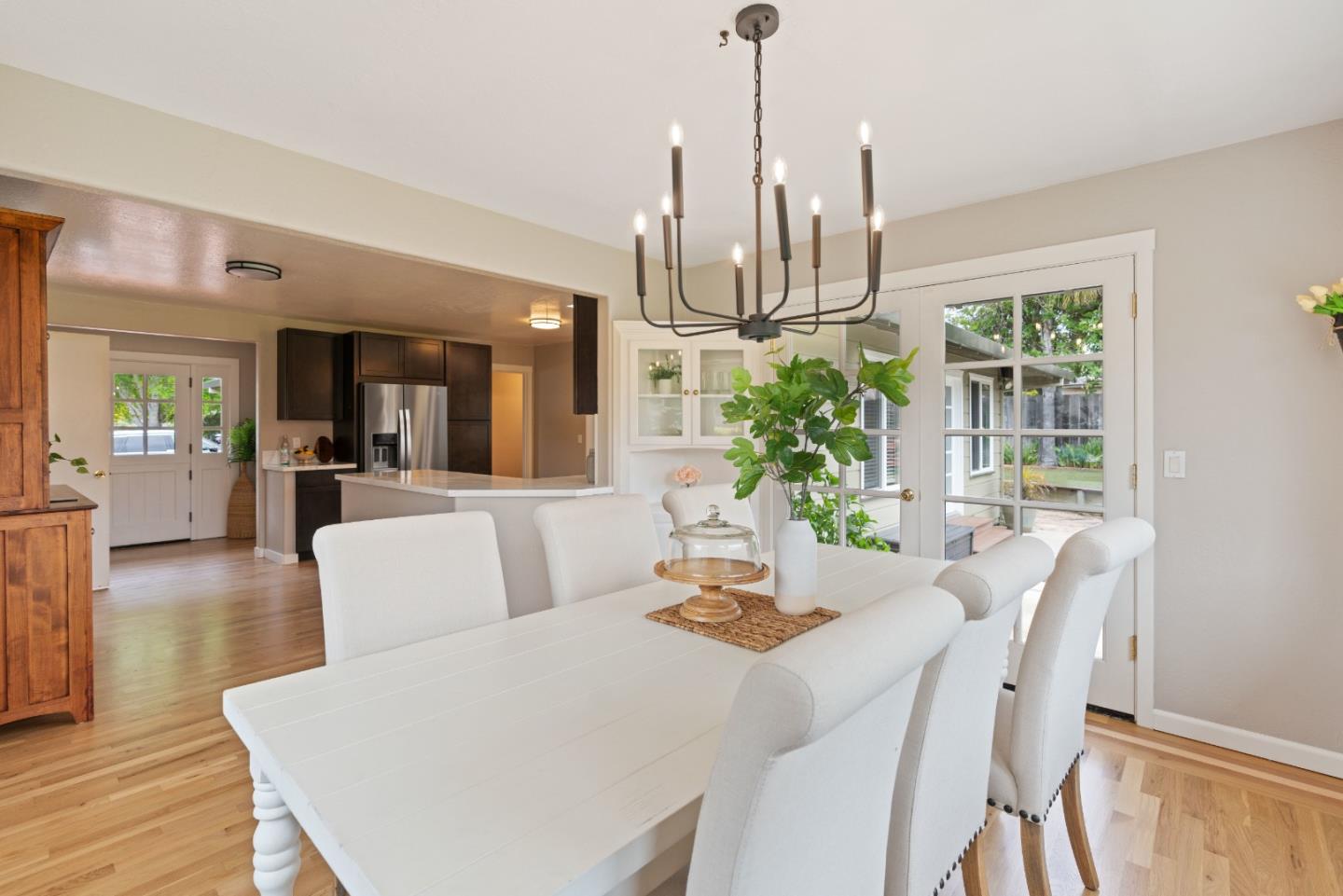 2732 Estates DR