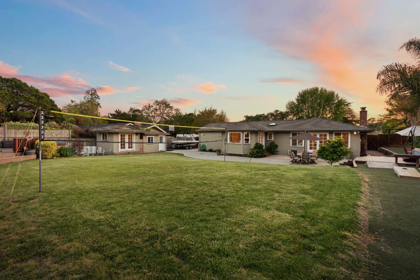 2732 Estates DR