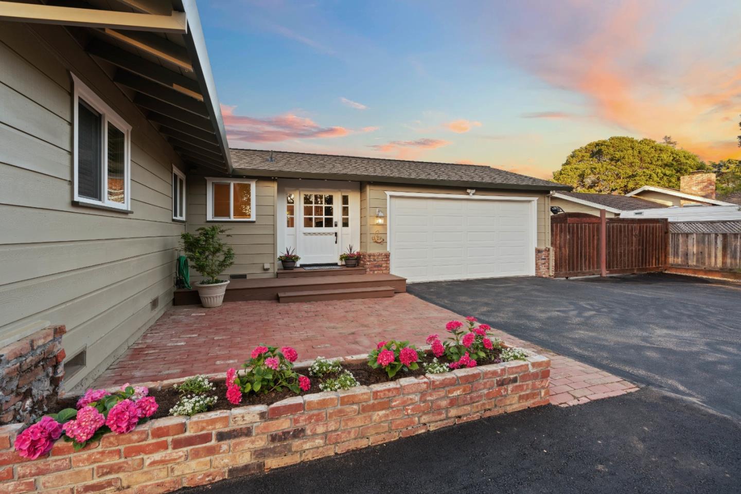 2732 Estates DR