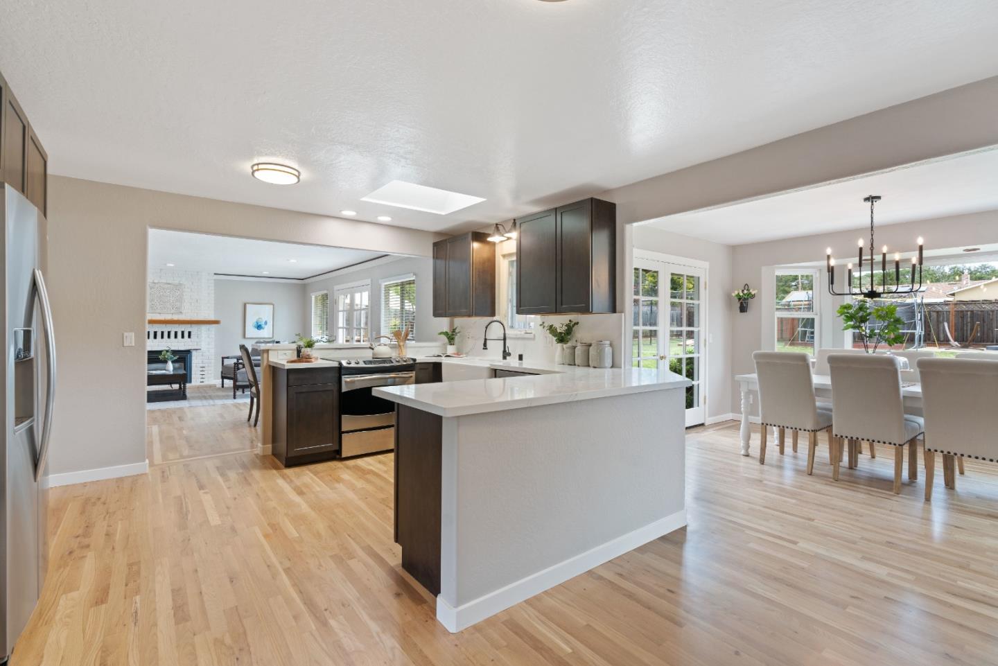 2732 Estates DR