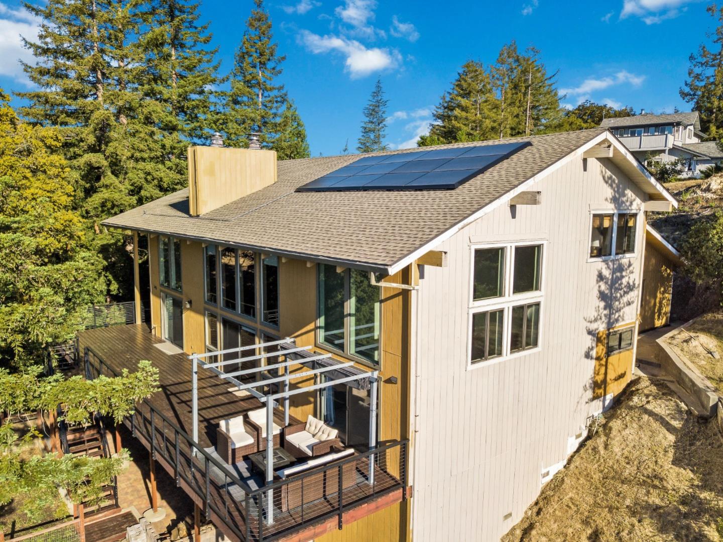 170 Crows Nest DR