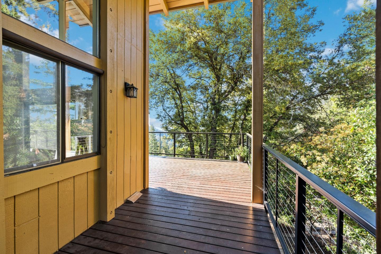 170 Crows Nest DR