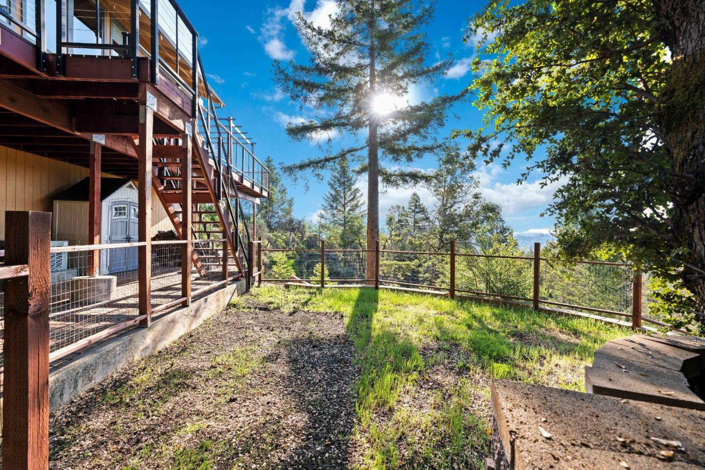 170 Crows Nest DR