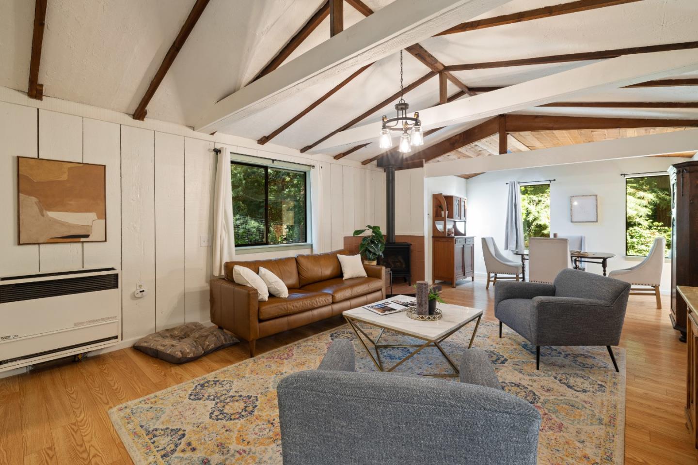 815 River DR