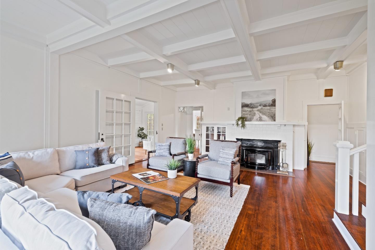 1 Brooks Road